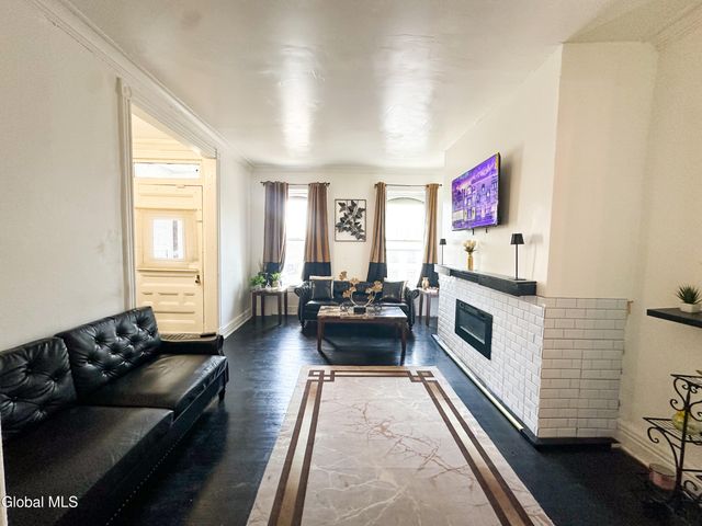 146 Lark Street, Albany, NY 12210