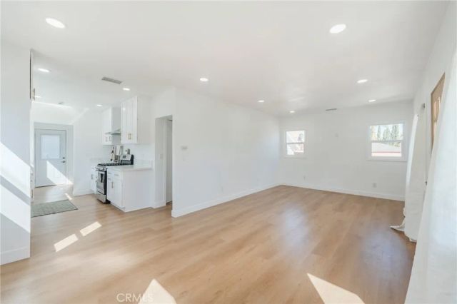 1310 S Belle Avenue, Corona, CA 92882