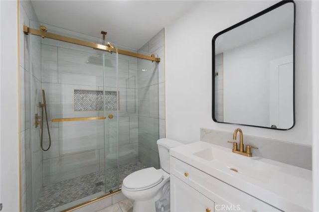 1310 S Belle Avenue, Corona, CA 92882