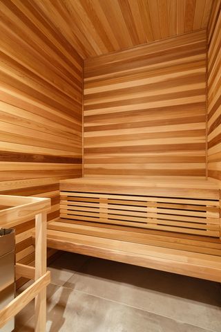 3723 N Oakley Avenue, Chicago, IL 60618