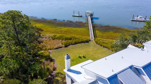 49 River Rd, Daufuskie Island, SC 29915