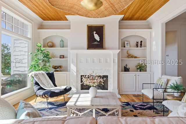 49 River Rd, Daufuskie Island, SC 29915