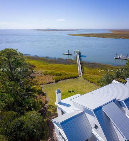 49 River Rd, Daufuskie Island, SC 29915
