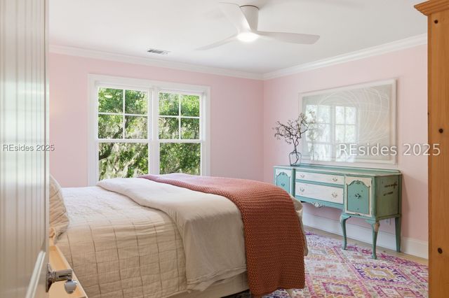 49 River Rd, Daufuskie Island, SC 29915