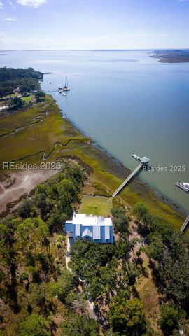 49 River Rd, Daufuskie Island, SC 29915