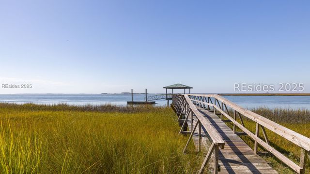 49 River Rd, Daufuskie Island, SC 29915