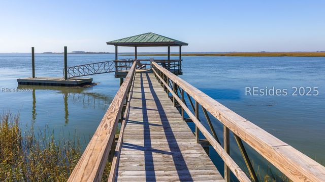 49 River Rd, Daufuskie Island, SC 29915