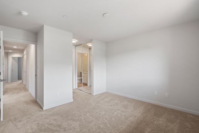 275 Kahoma Village Loop Apt 106, Lahaina, HI 96761