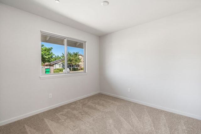 275 Kahoma Village Loop Apt 106, Lahaina, HI 96761