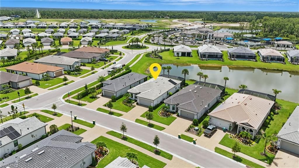 1870 Amador CT, Naples, FL 34120