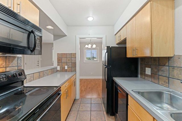 3815 Guadalupe ST 303, Austin, TX 78751