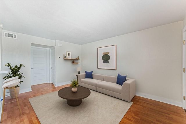 3815 Guadalupe ST 303, Austin, TX 78751