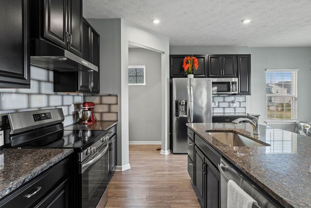 9184 Lakeside Street, Tipp City, OH 45371