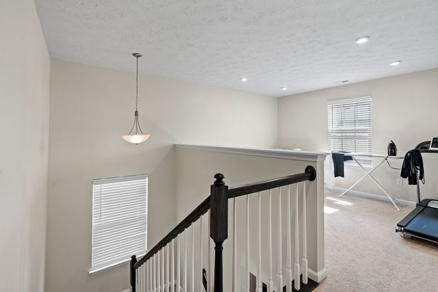 9184 Lakeside Street, Tipp City, OH 45371