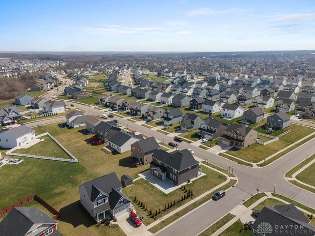 9184 Lakeside Street, Tipp City, OH 45371