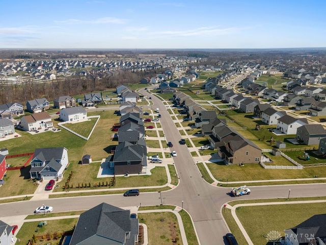 9184 Lakeside Street, Tipp City, OH 45371