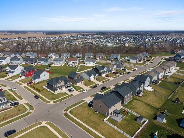 9184 Lakeside Street, Tipp City, OH 45371