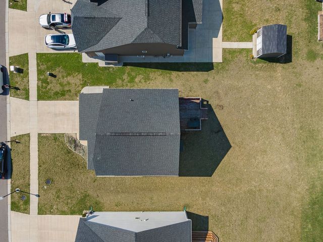 9184 Lakeside Street, Tipp City, OH 45371