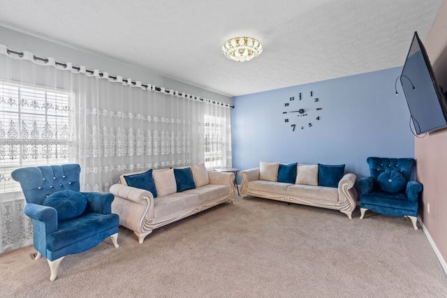 9184 Lakeside Street, Tipp City, OH 45371