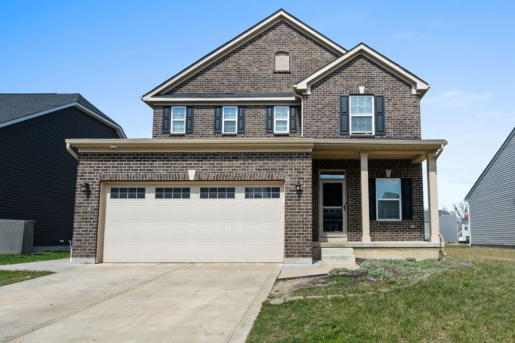 9184 Lakeside Street, Tipp City, OH 45371