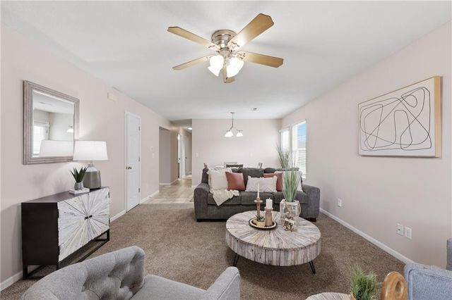 1019 Christie Lane, Grain Valley, MO 64029