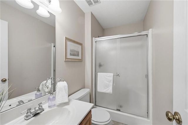 1019 Christie Lane, Grain Valley, MO 64029