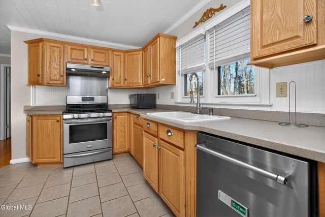 1 Velina Drive, Guilderland, NY 12203