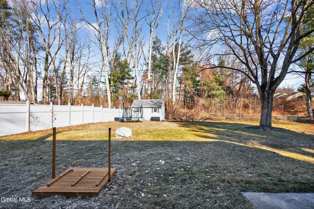 1 Velina Drive, Guilderland, NY 12203