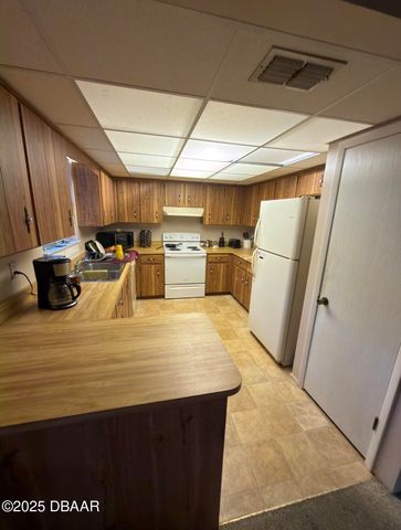 1628 Anniston Avenue, Holly Hill, FL 32117