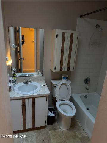 1628 Anniston Avenue, Holly Hill, FL 32117