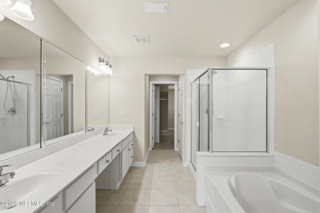 6280 AUTUMN BERRY Circle, Jacksonville, FL 32258