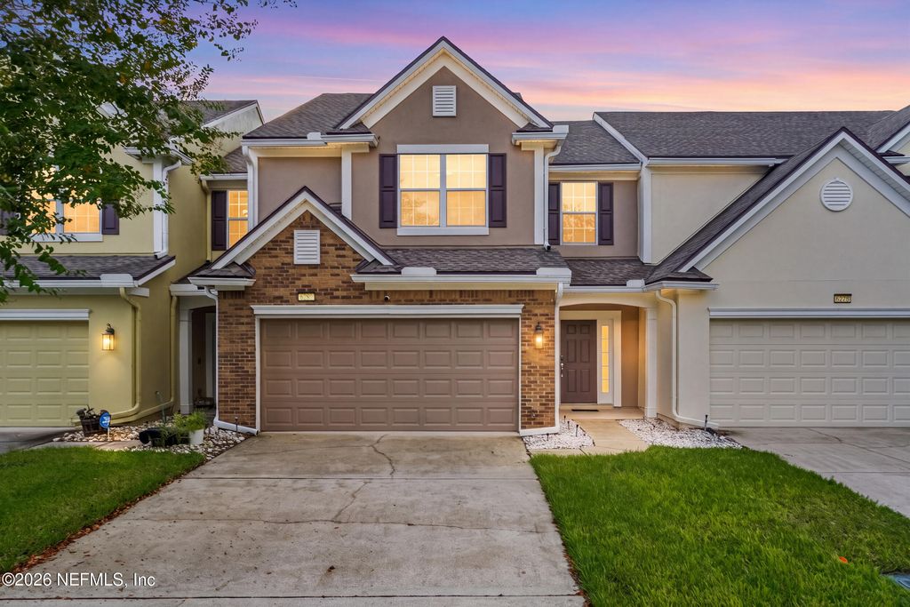 6280 AUTUMN BERRY Circle, Jacksonville, FL 32258