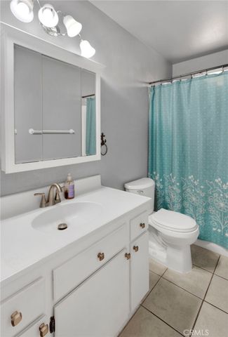 15268 Nanticoke, Apple Valley, CA 92307