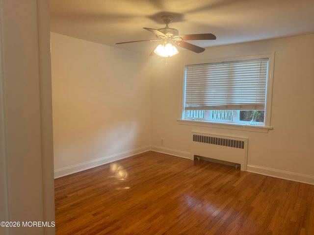 283 Spring Street 5B, Red Bank, NJ 07701