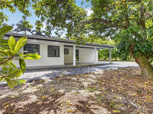 33800 SW 212th Avenue, Homestead, FL 33034