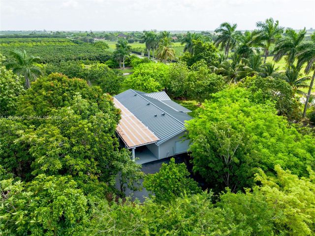 33800 SW 212th Avenue, Homestead, FL 33034