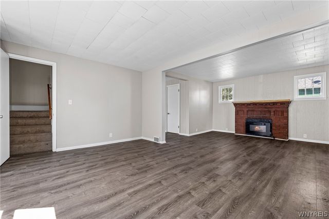 216 79th Street, Niagara Falls, NY 14304