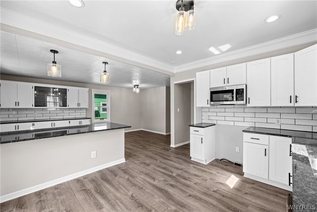 216 79th Street, Niagara Falls, NY 14304
