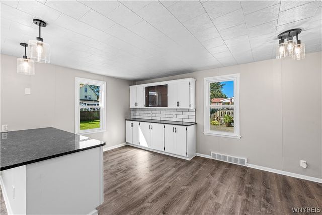 216 79th Street, Niagara Falls, NY 14304