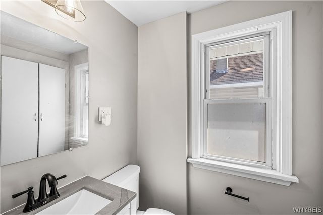 216 79th Street, Niagara Falls, NY 14304