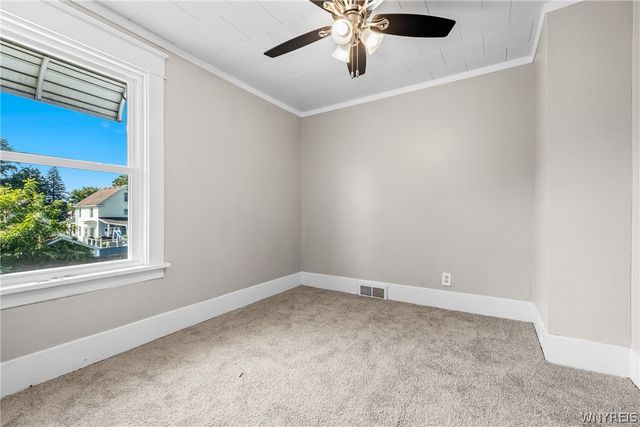 216 79th Street, Niagara Falls, NY 14304