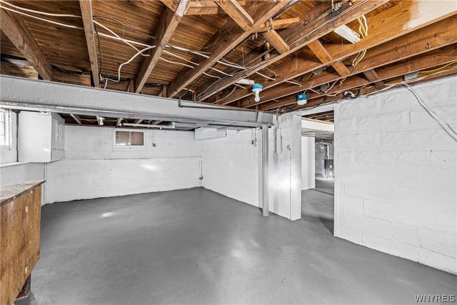 216 79th Street, Niagara Falls, NY 14304