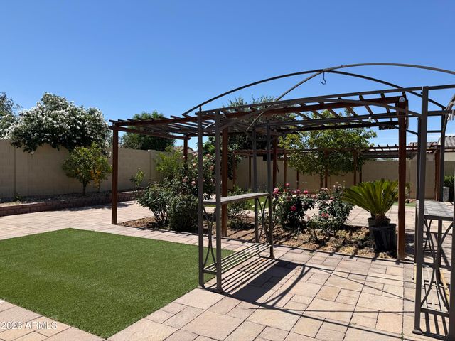 10315 E BERGERON Avenue, Mesa, AZ 85212