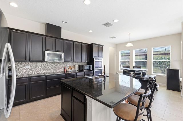 4924 BUTLER NATIONAL DRIVE, Wesley Chapel, FL 33543