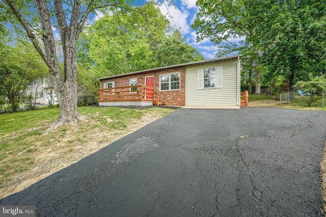 10 ROSEWOOD ST, Fredericksburg, VA 22405