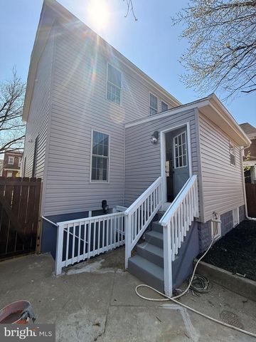 1326 S ST SE, Washington, DC 20020