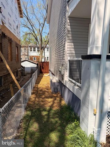 1326 S ST SE, Washington, DC 20020