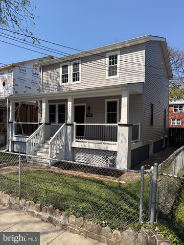 1326 S ST SE, Washington, DC 20020