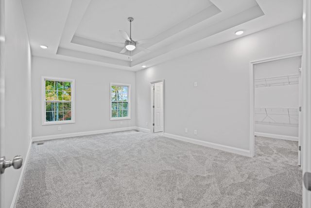 488 S Halifax Ct, Clarksville, TN 37040