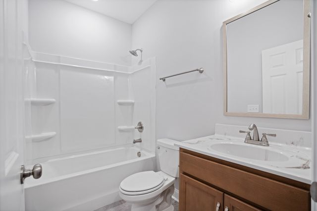 488 S Halifax Ct, Clarksville, TN 37040